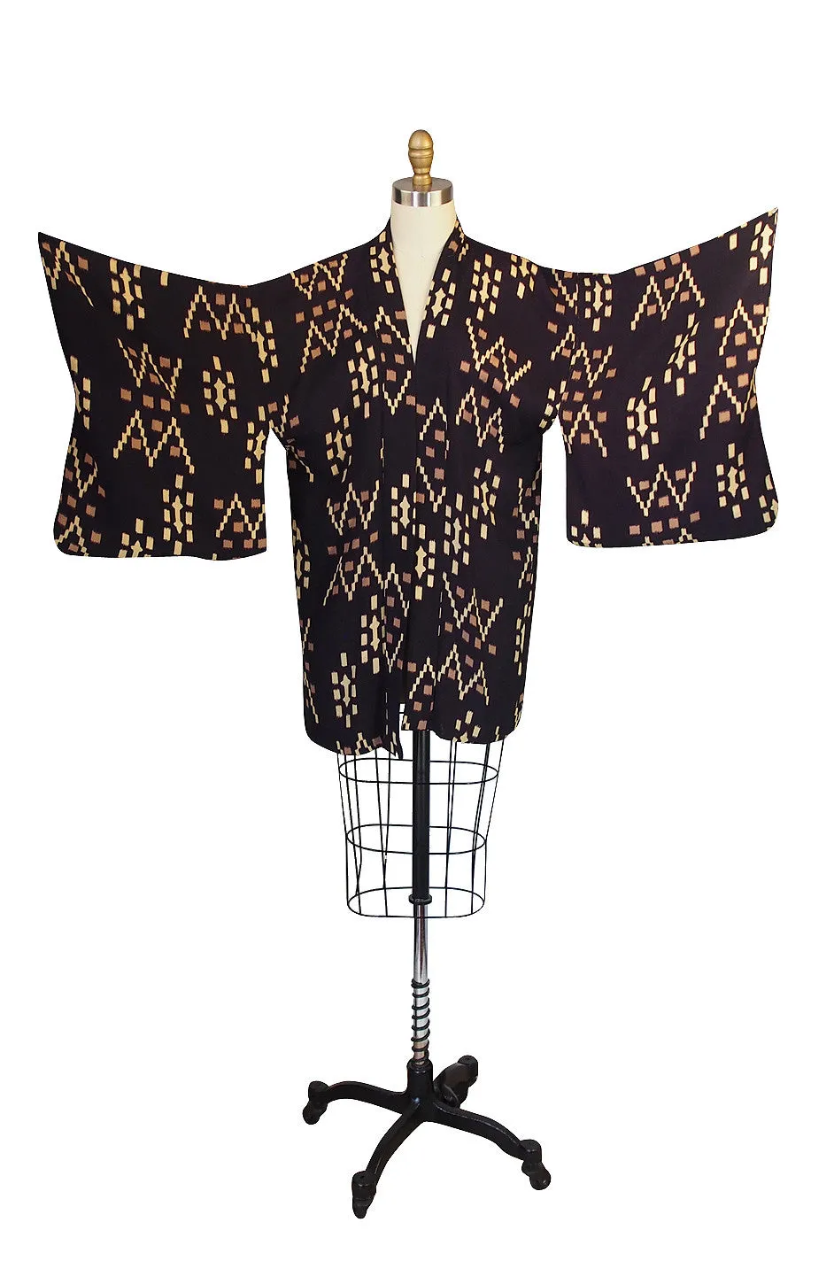 1950s Exotic Print Deep Eggplant Silk Kimono