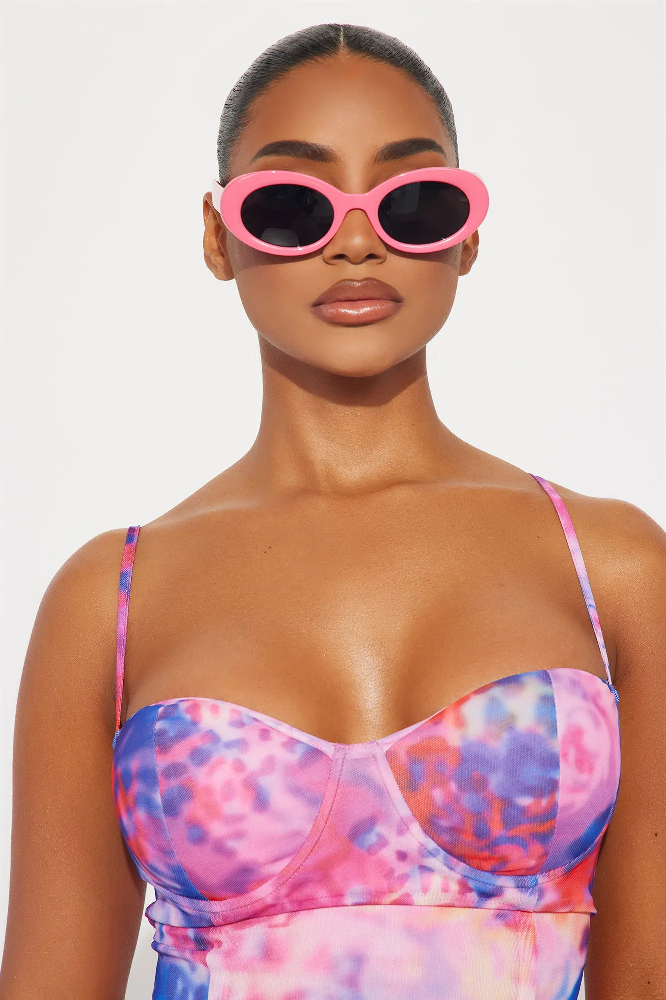 Bubbly Britney Sunglasses - Pink