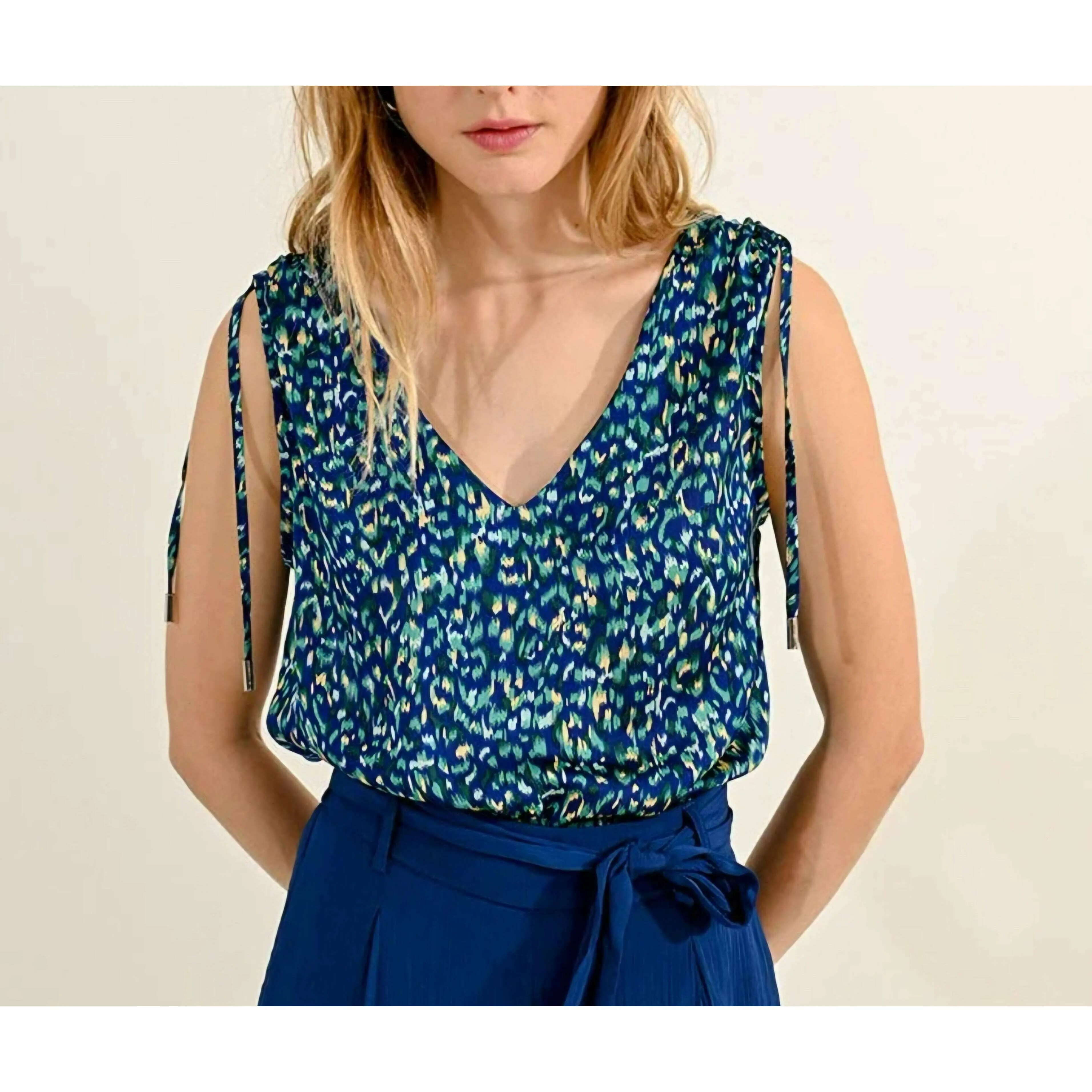 Molly Bracken - Sleeveless V-Neck Blouse - Blue Ocean